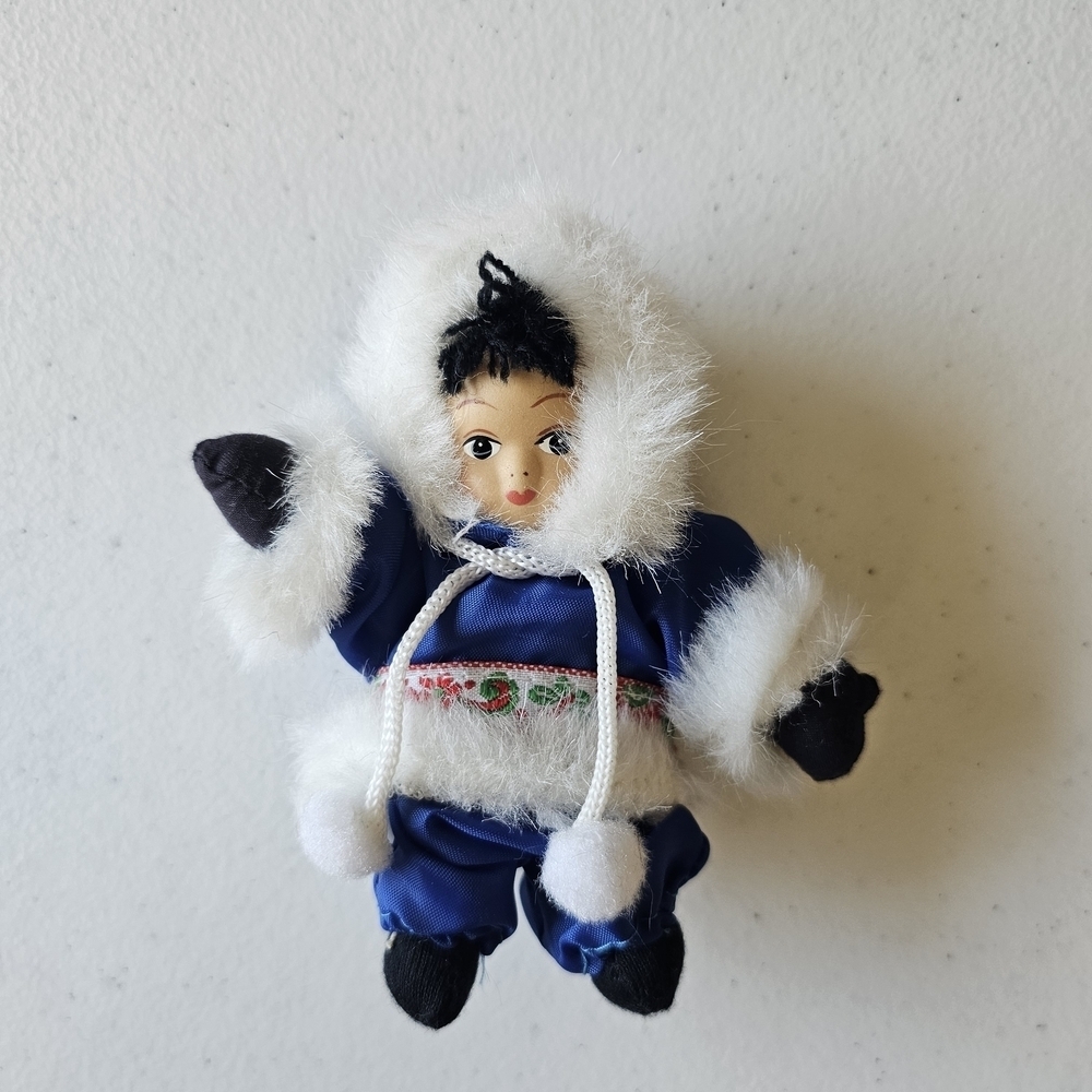 Arctic Kids Eskimo Doll with Porcelain Face 5 5" Alaska Collectible